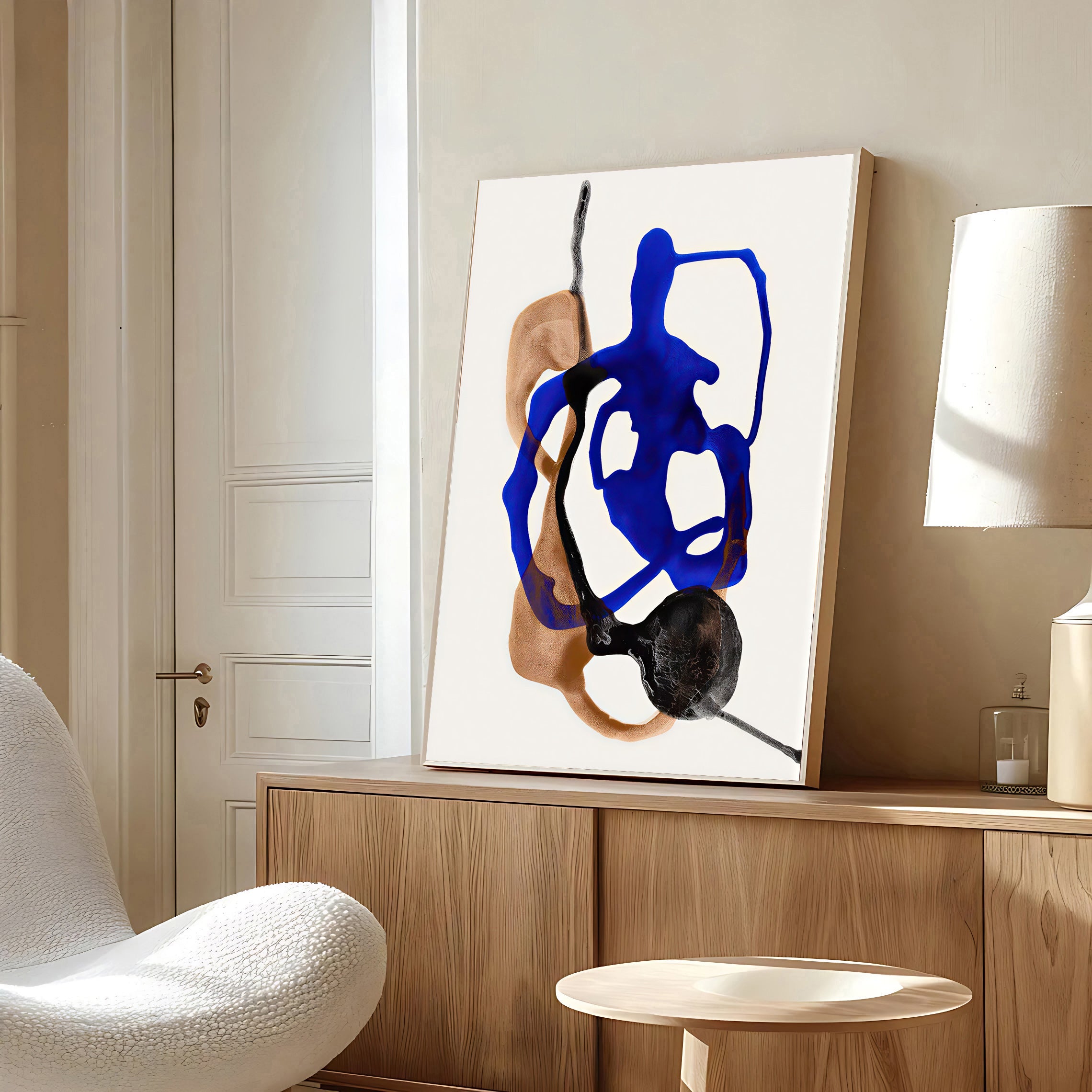 Lámina abstracta moderna en azul y tonos neutros